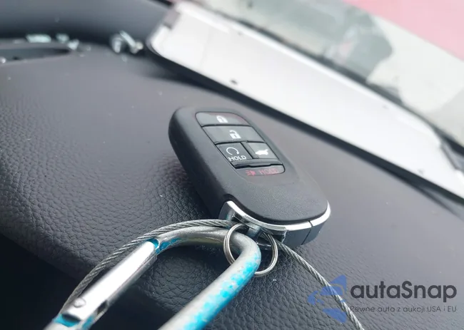 3CZRZ2H74RM728130: 40420328