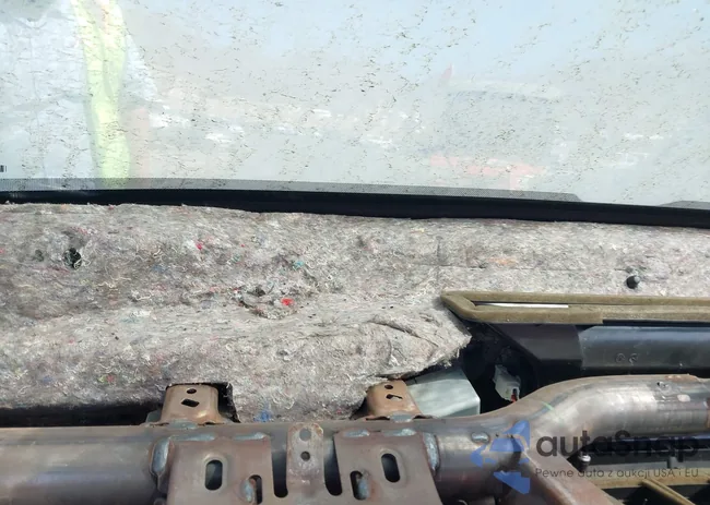 1HGCR2F65GA185954: 40420925