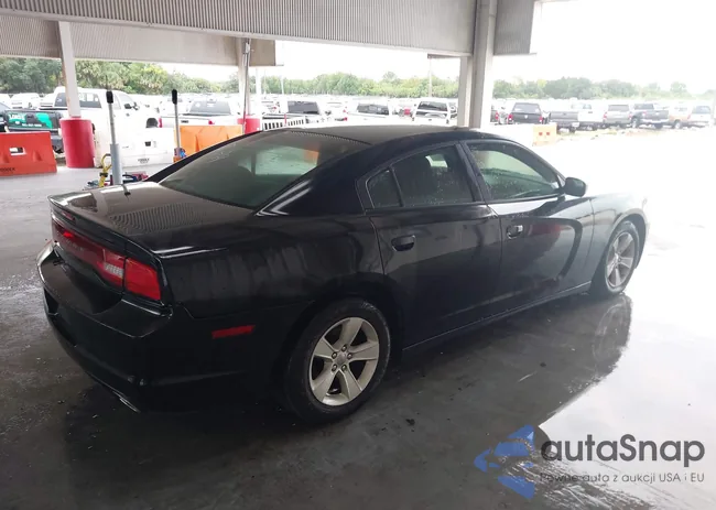 2C3CDXBG9EH113067: 40420678