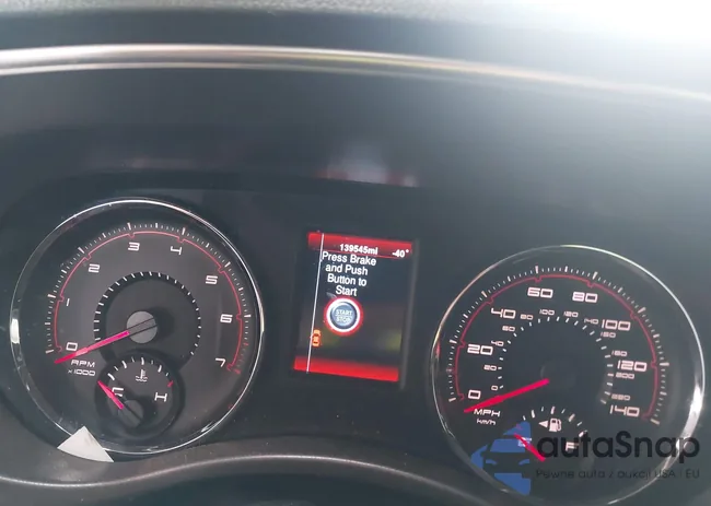 2C3CDXBG9EH113067: 40420678