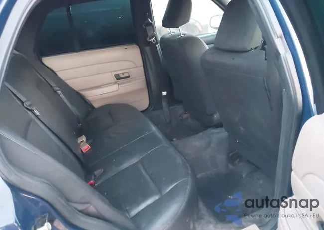 2FABP7BV8AX117615: 40422015