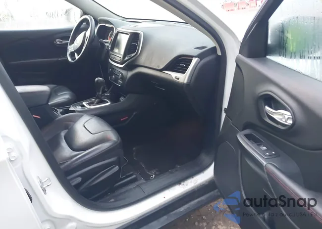 1C4PJMBS6GW242123: 40422386