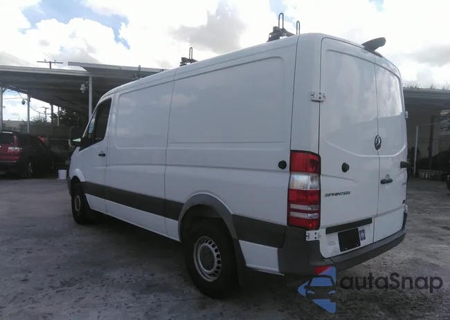 WD3PE7CD4HP545624: 40424091