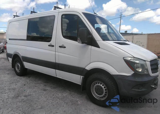 WD3PE7CD4HP545624: 40424091