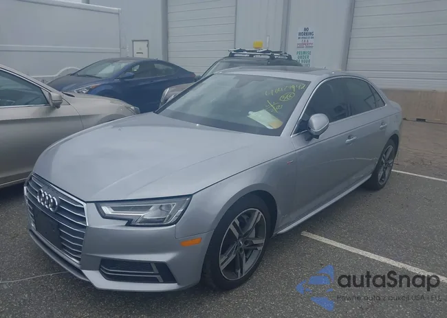 WAUENAF40JA110529: 40424942