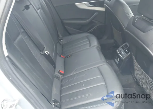 WAUENAF40JA110529: 40424942