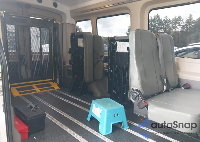 1FTBR1C81PKA52399: 40425129