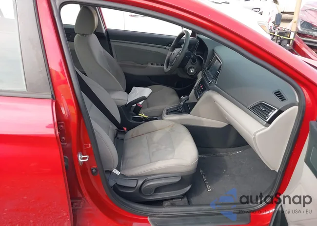 5NPD84LF9HH150527: 40427324