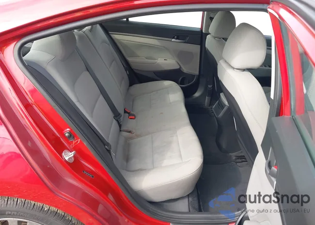 5NPD84LF9HH150527: 40427324