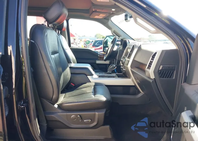 1FTFW1EG0JKF41642: 40428105