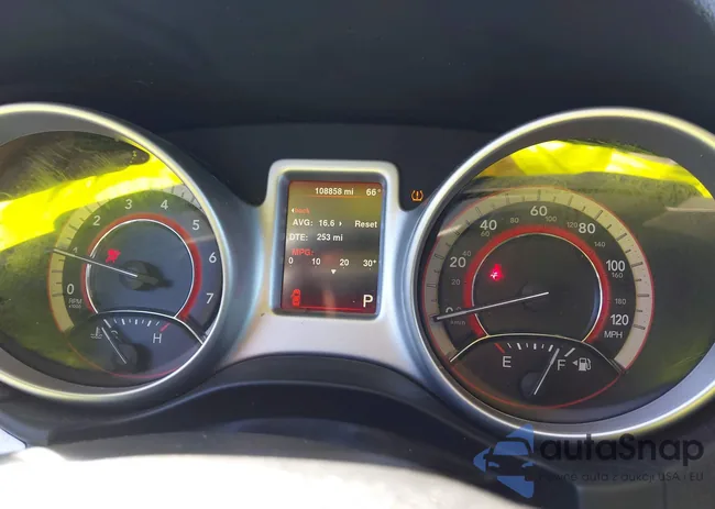 3C4PDCBB5GT239270: 40429139