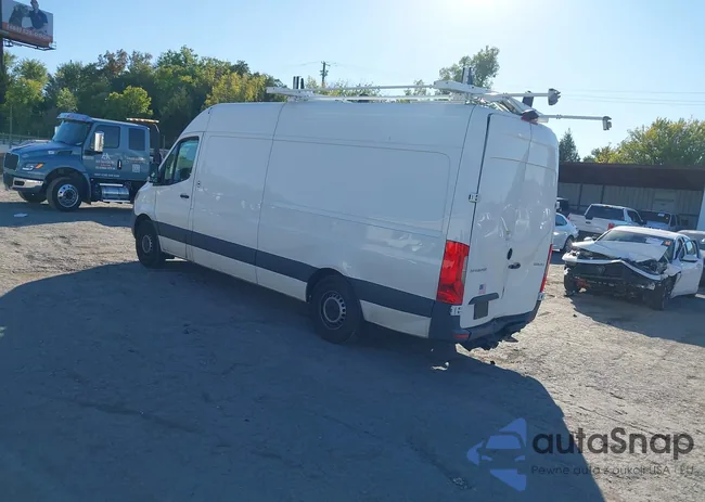 W1Y40CHY9NT091624: 40430315