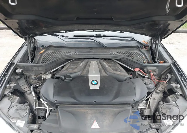 5UXKR6C56E0C02732: 40430893