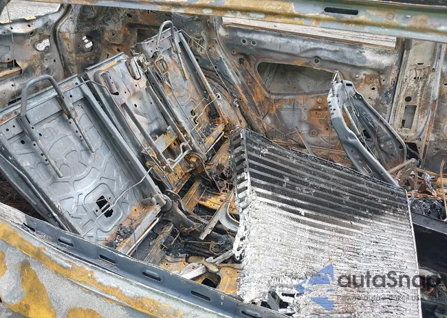 3VV4B7AX8KM087180: 40432202