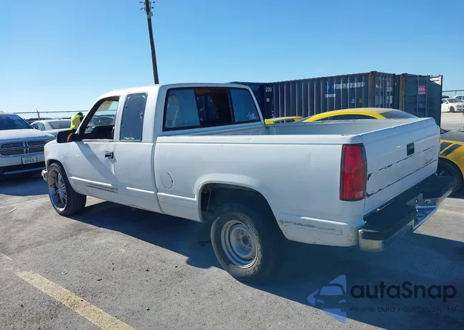 2GCEC19K3M1203921: 40431464