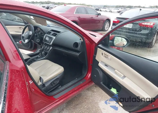 1YVHP82B095M12098: 40431699