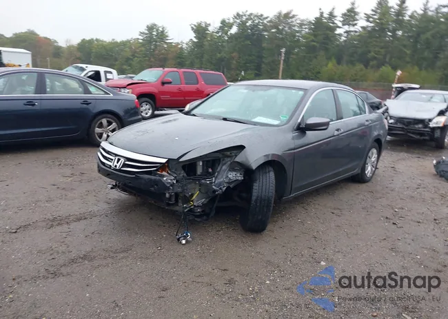 1HGCP2F31BA143835: 40433466