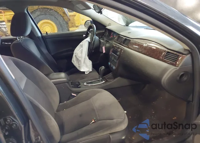 2G1WB5E38E1184841: 40434798