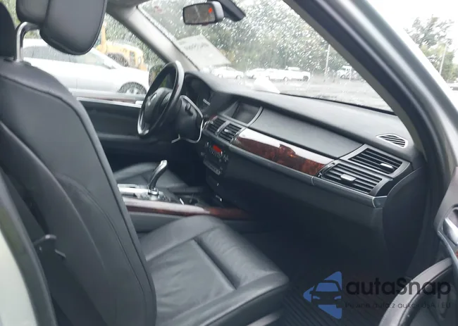 5UXZV8C58BL419650: 40435989