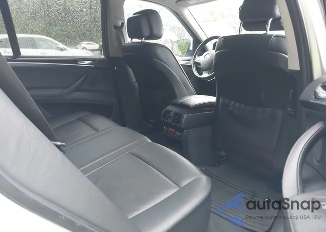 5UXZV8C58BL419650: 40435989