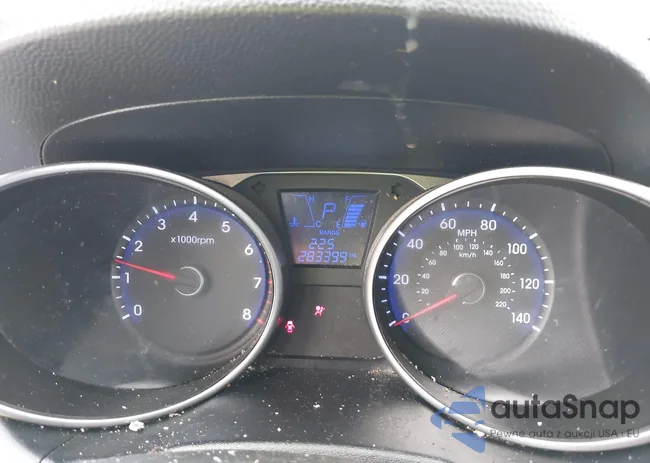 KM8JU3AC8AU065185: 40437272