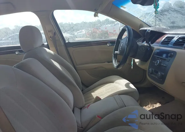 1G4HP57238U155788: 40437273