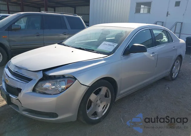 1G1ZB5EB7AF102797: 40438018