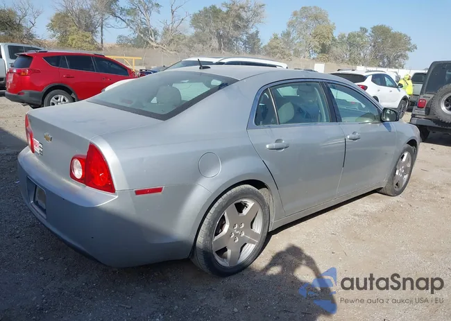 1G1ZB5EB7AF102797: 40438018