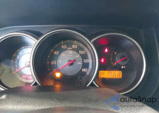 3N1BC13E68L395932: 40438114