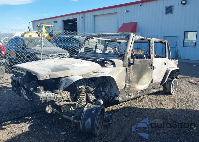 1C4BJWFG9FL650885: 40438130