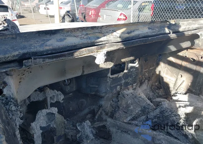 1C4BJWFG9FL650885: 40438130