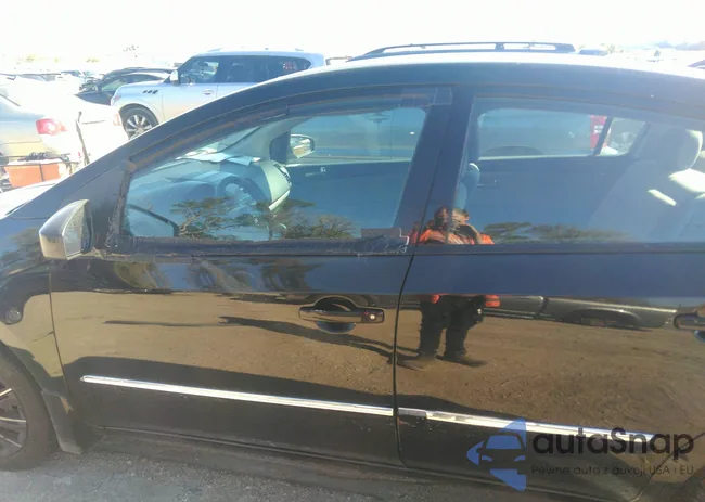 3N1AB6AP0CL726433: 40438316