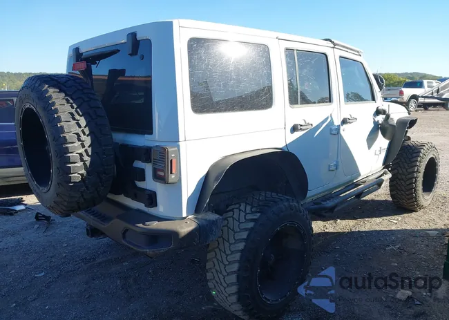 1C4BJWEG5GL243004: 40438321