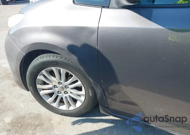 5TDKK3DC1FS599814: 40443423