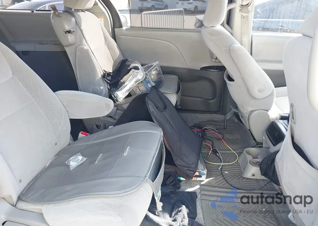 5TDKK3DC1FS599814: 40443423