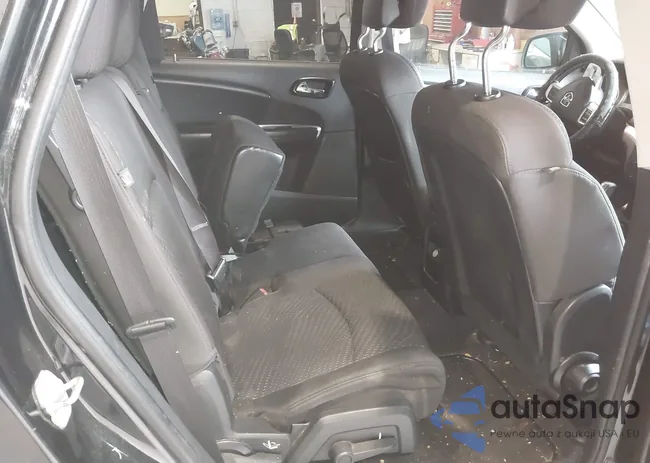 3C4PDDBG0DT660956: 40445122