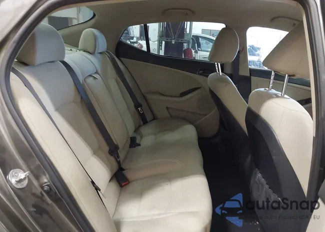 5XXGM4A79EG300065: 40446227