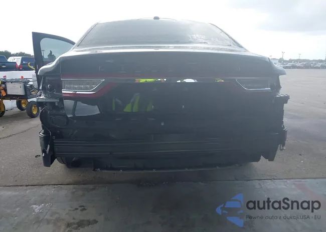 1LN6L9AP0H5627826: 40446254