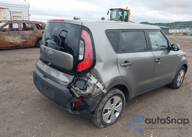 KNDJN2A23G7403019: 40449894