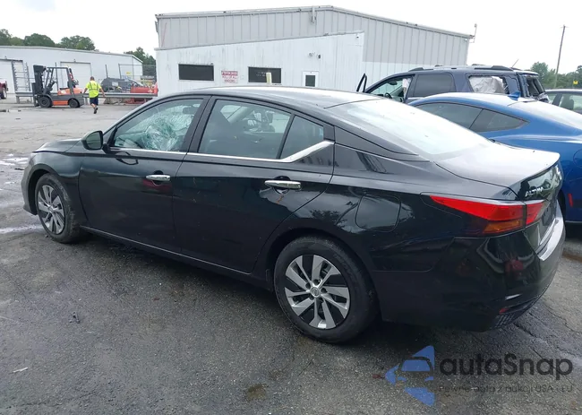 1N4BL4BV9NN324421: 40452387