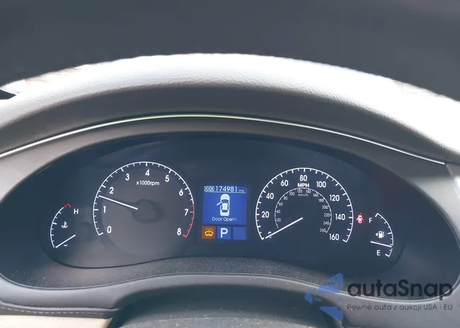 KMHGC4DDXCU196774: 40454905