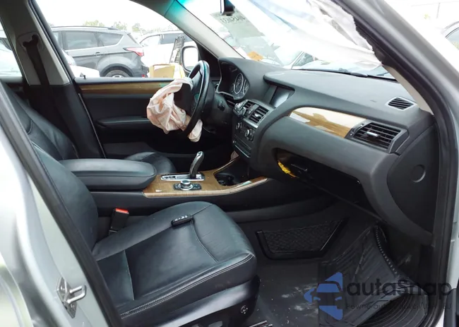 5UXWX5C57BL702617: 40454633