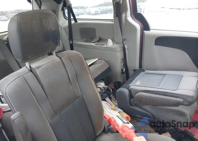 2C4RDGCG0ER274390: 40456734