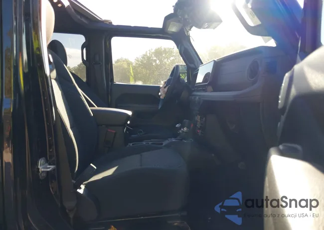 1C4RJXR6XRW291900: 40457950