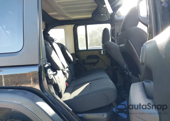 1C4RJXR6XRW291900: 40457950