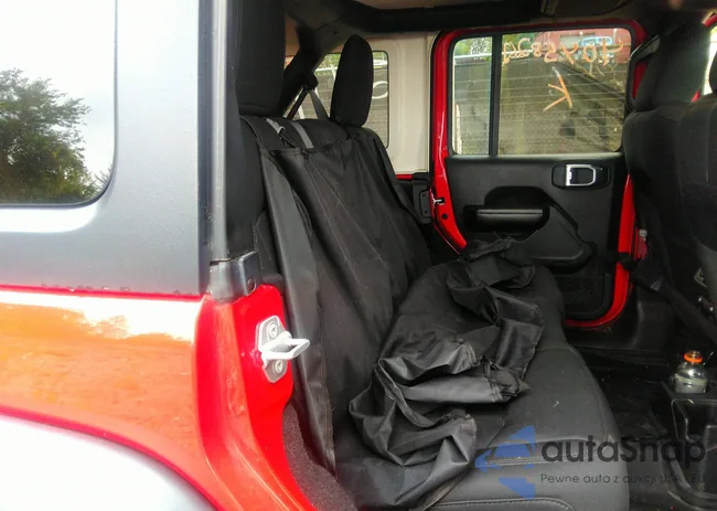 1C4HJXDG8LW222111: 40458262