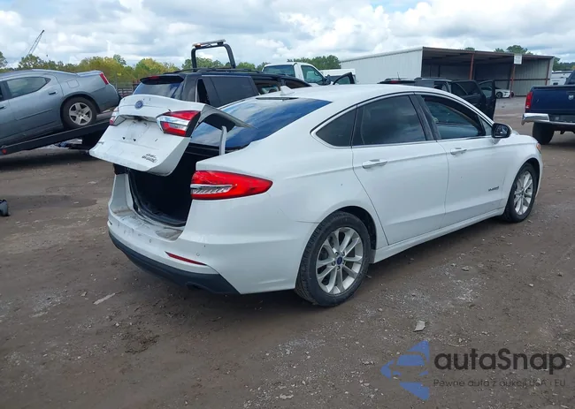 3FA6P0MU7KR255966: 40459647