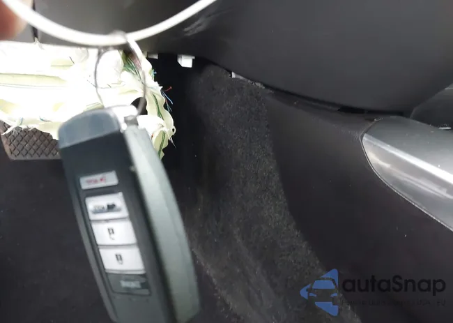 5J8YD4H5XLL005127: 40463083