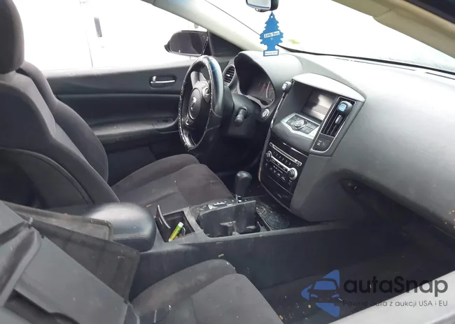 1N4AA51E79C816049: 40463229