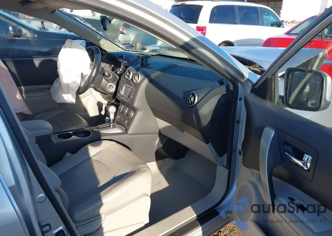 JN8AS5MT0BW562856: 40462689